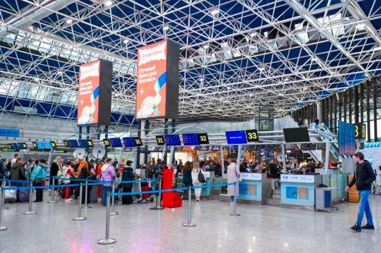 Атаки дронів паралізували роботу аеропорту в Сочі