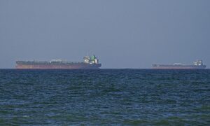 Блокада на блокаду. Іран і США поки не домовились