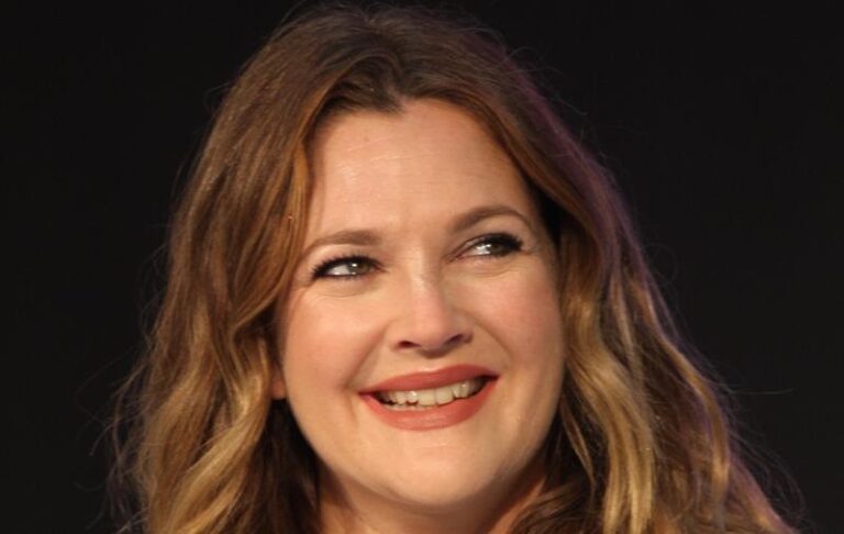 Дрю Беррімор виставила на продаж свою історичну садибу