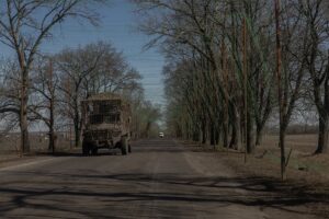 Два місяці на Донбас. Шантаж РФ у перемовинах