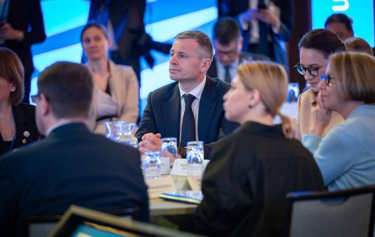 Фіндопомога партнерів: відомо, скільки зобов’язань вже виконала Україна