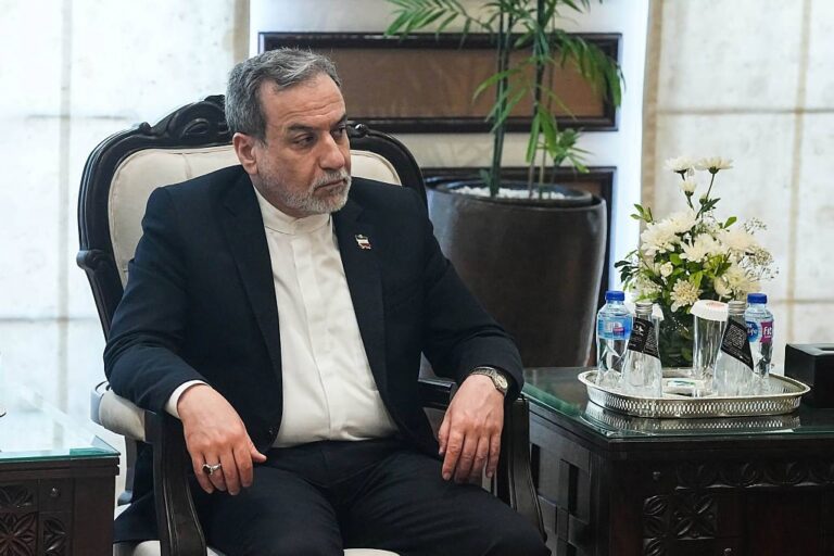 Глава МЗС Ірану прибув до Росії на переговори з Путіним