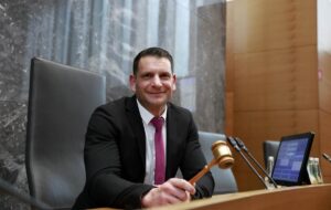 Голова парламенту Словенії анонсував поїздку в Росію та вихід з НАТО