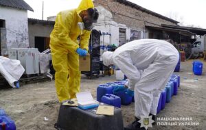 Могли виготовити 2 млн доз: на Тернопольщині ліквідували наркогрупу