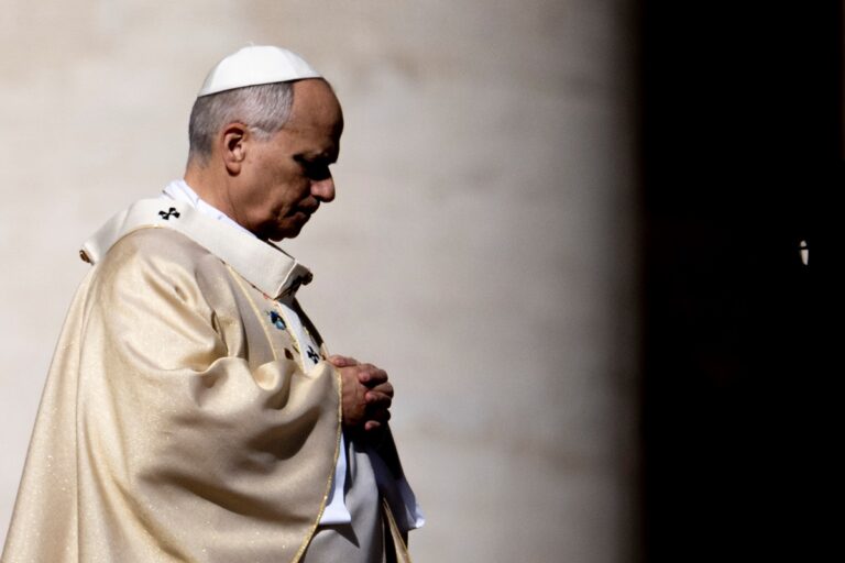 Папа Лев XIV розкритикував погрозу Трампа “знищити цивілізацію”