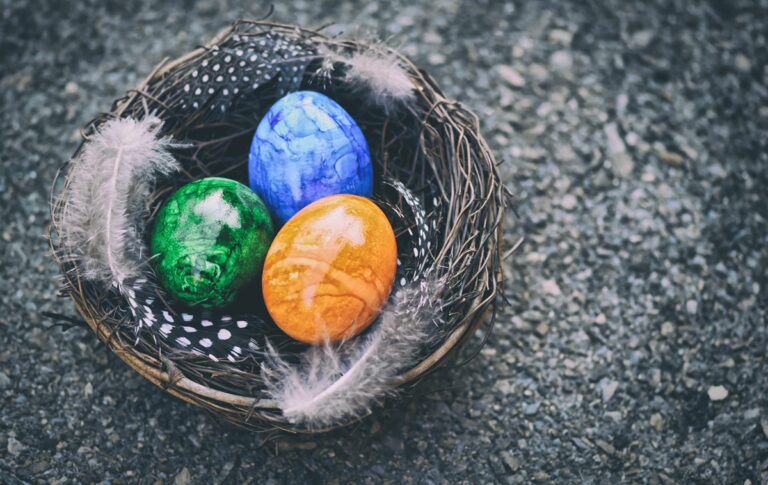Пасхальні яйця: символіка, кількість і значення кожного кольору