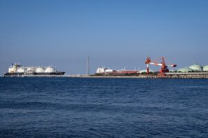 Перший СПГ-танкер пройшов Ормузькою протокою