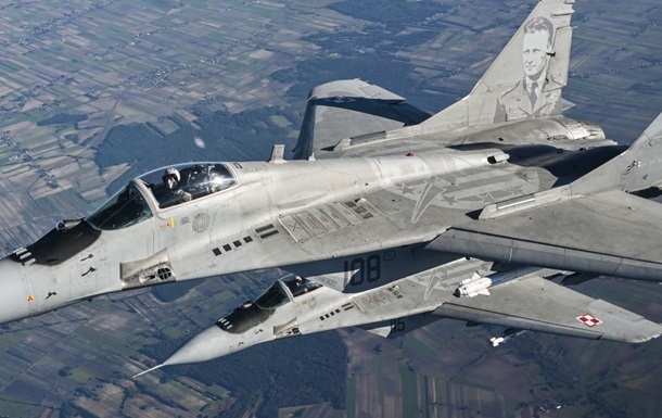 Польща піднімала в небо бойові літаки