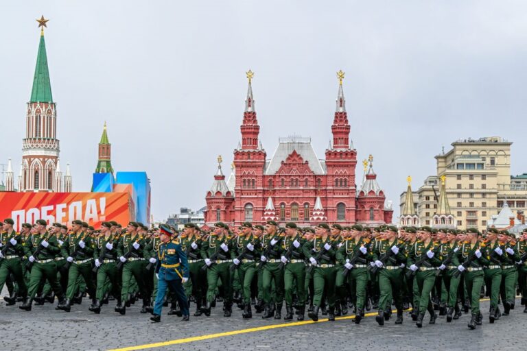 Росія може скасувати парад 9 травня через ракети України – ЗМІ