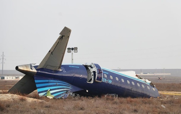 Росія офіційно визнала збиття літака AZAL