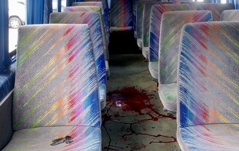 Росіяни вдруге за день атакували автобус на Нікопольщині