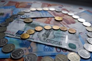 Російська промисловість прискорює падіння