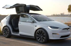 Tesla завершила виробництво Model S і Model X