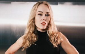 Тополя після скандалу зі злиттям приватного відео заявила про зрив концерту