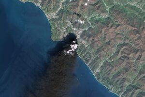 Туапсе накрив “нафтовий” дощ