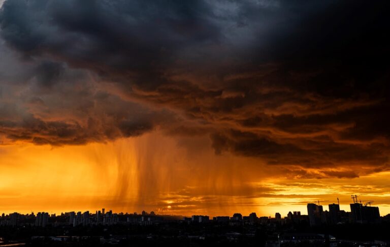 Укренерго повернуло графіки відключень на 9 квітня