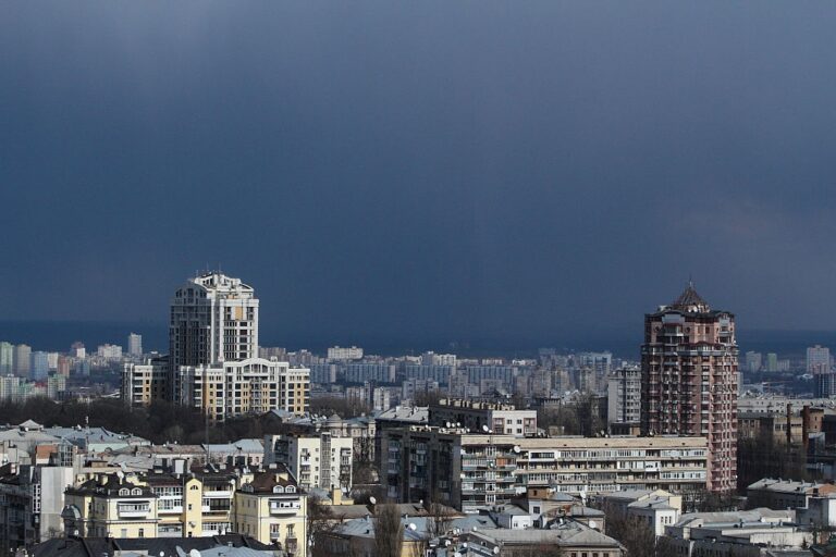 Укренерго повертає відключення на понеділок