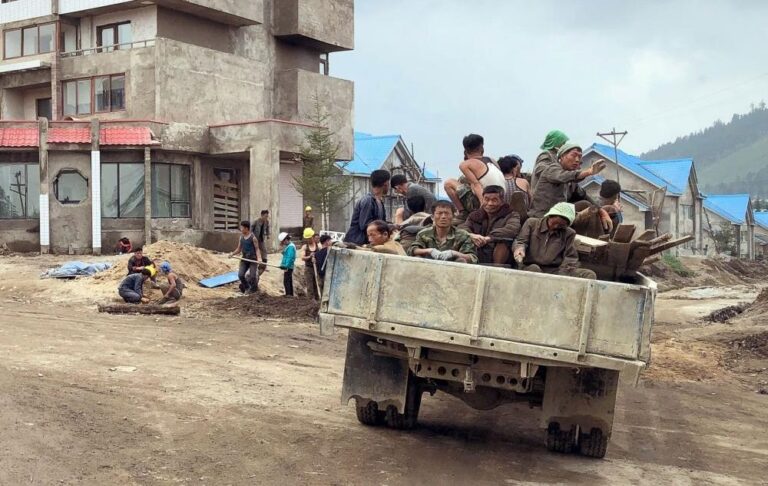 В Росію за рік завезли понад 36 тисяч робітників з КНДР – ЗМІ