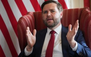 Венс готовий включитися у переговори щодо Ірану – ЗМІ