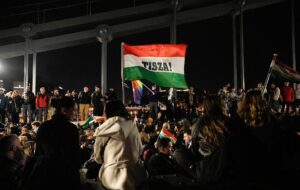 Вибори в Угорщині: полічено близько 99% голосів