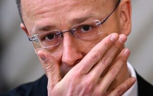 ЗМІ: Угорщина пропонувала допомогу Ірану після підриву пейджерів Хезболли