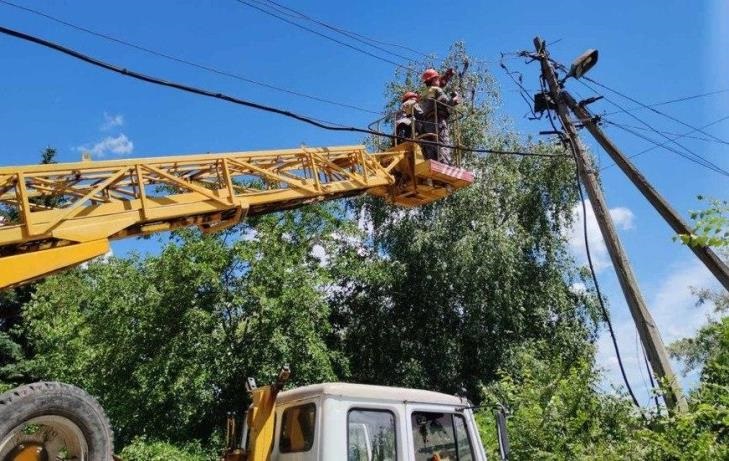 Атаковано енергетику шести областей – Укренерго