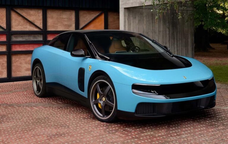 Ferrari представила свій перший електромобіль