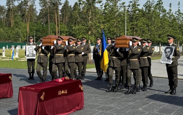 Голову ОУН Мельника перепоховали в Україні