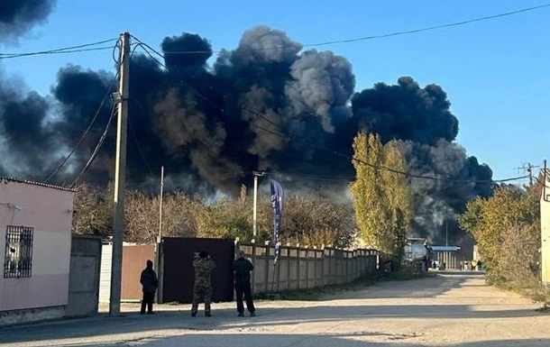Крим відрізають від РФ: дрони ЗСУ знищують паливний тил