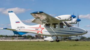 Небо над Москвою закривають для малої авіації
