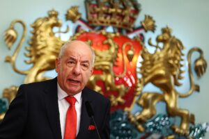 Президент Угорщини відкинув вимогу Мадяра про відставку