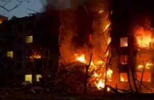 РФ ударила по двох школах Києва: засипало укриття