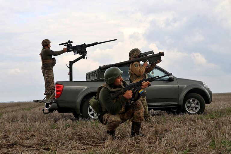 Сили ППО знешкодили п’ять із семи ракет РФ