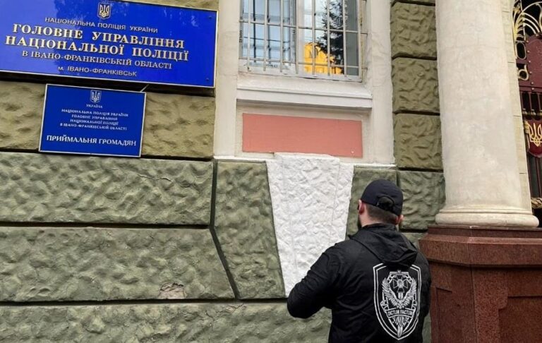 Скандал в Нацполіції: підозрюваних відсторонили