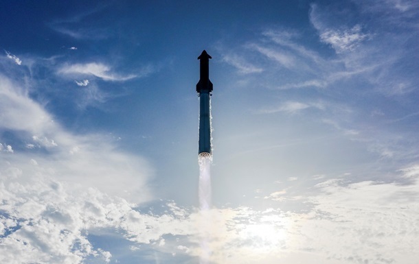 SpaceX планує запускати у космос по 10 тисяч супутників щороку