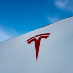 Tesla готується до серійного виробництва Roadster на заводі у Техасі