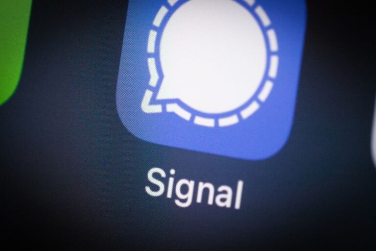 ЦПД попередив про шахрайську схему у Signal