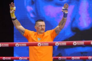 Усик підготувався до бою з Верхувеном