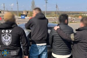 В Україні викрили ще 7 ухилянтських схем і затримали організаторів оборудок