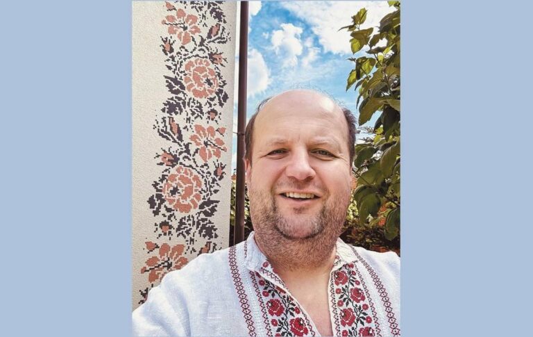 Віктор Бронюк показав доньку-випускницю