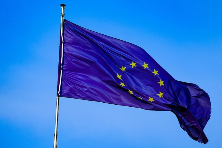 ЄС зреагував на рішення США щодо нафтових санкцій