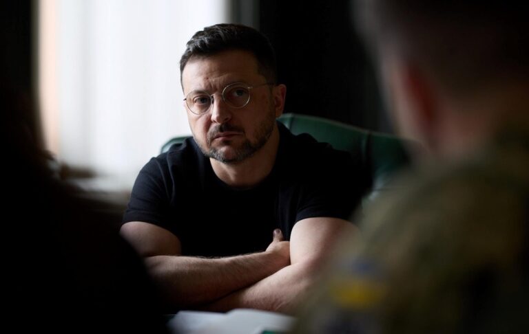 Зеленський підтвердив удар по НПЗ в Ярославлі