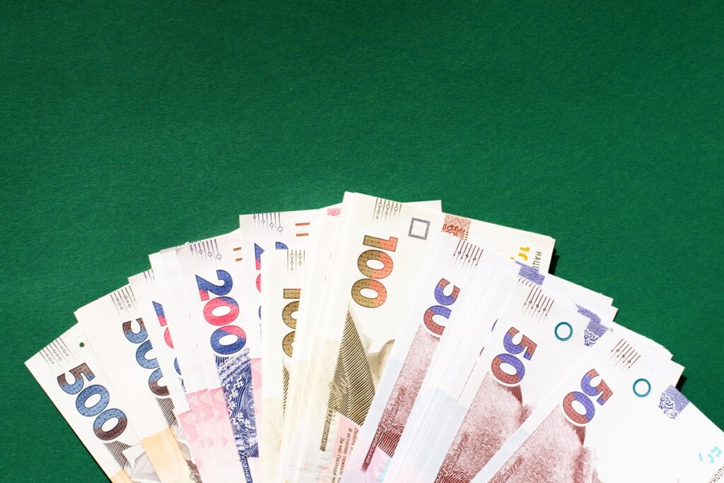 Інфляція в Україні сповільнилася до 8,2%