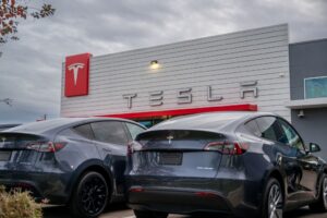 Tesla повернула лідерство на світовому ринку електромобілів