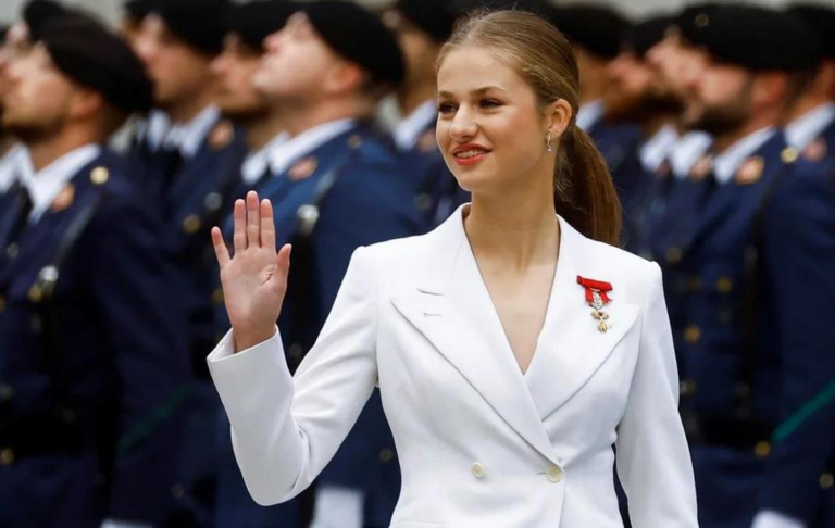 Вперше в історії: спадкоємиця престолу Іспанії стала десантницею
