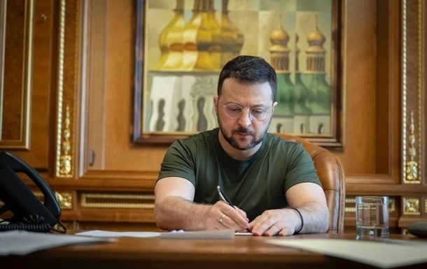 Зеленський підписав закон щодо росмови