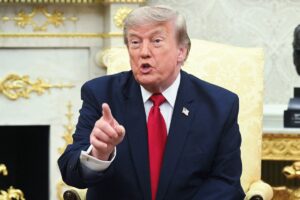 “Інакше у вас нікого не залишиться”: Трамп вимагає від Ірану укласти угоду