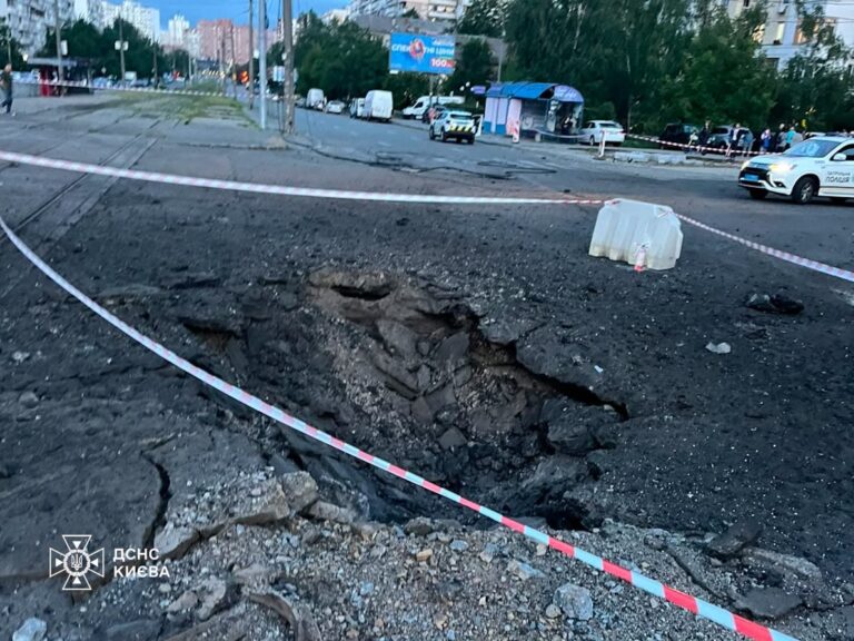РФ атакували Київ балістикою, начиненою шрапнеллю – голова РДА