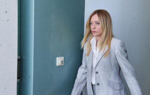 Рим спростував чутки про блокування допомоги Києву