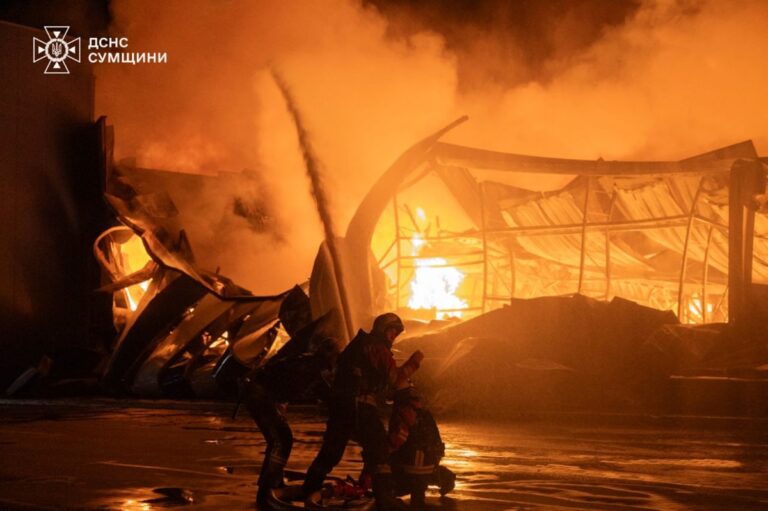 Росіяни атакували рятувальників у Сумах